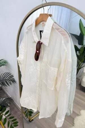 Camisa