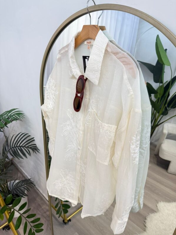 Camisa